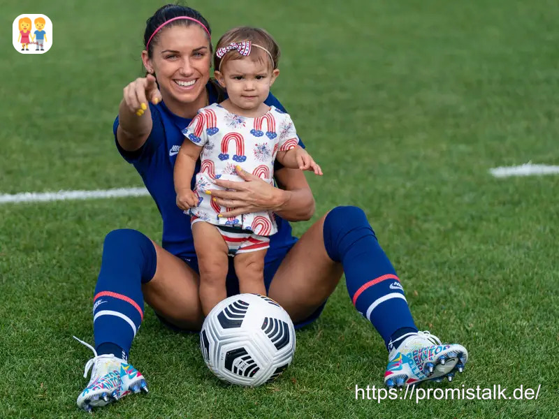 Alex Morgan Tochter Charlie Elena Carrasco