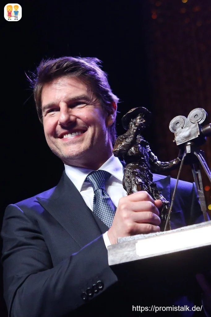 Tom Cruise Award cinemacon